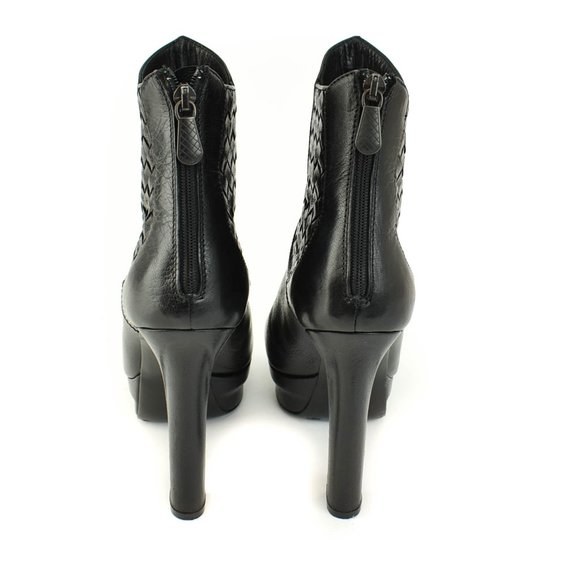 BOTTEGA VENETA: Black, Intrecciato Leather Boots - Picture 7 of 11